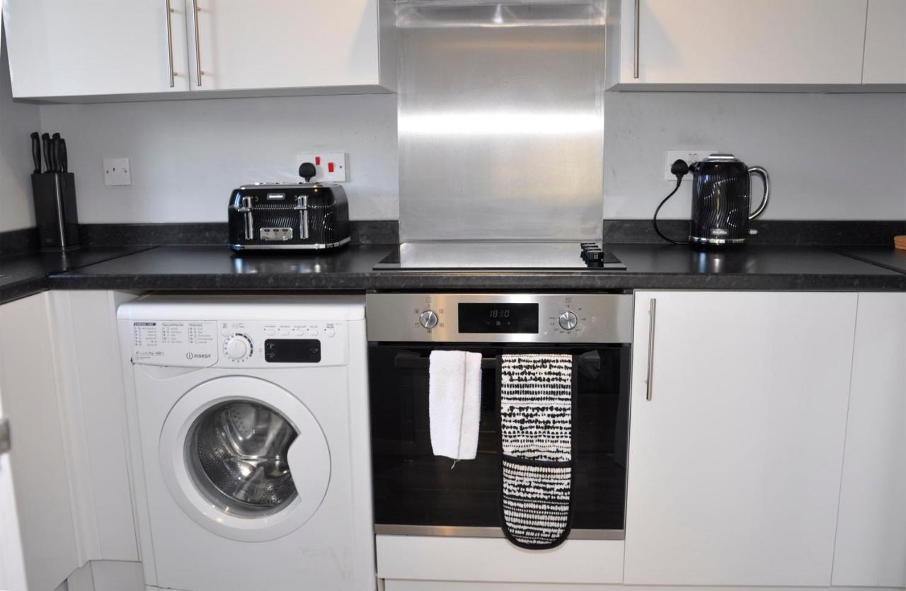 Watford Gemini - Thanet House, Nr Watford Metropolitan, M1,M25 מראה חיצוני תמונה